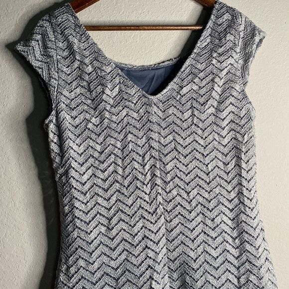 Women’s Metaphor Gray Gradient Chevron glitter sleeves dress A line Size 12 - Picture 5 of 6